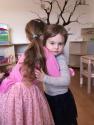 oslavujeme narodeniny, meniny, lebo sa máme radi : oslavujeme narodeniny, meniny, lebo sa máme radi :